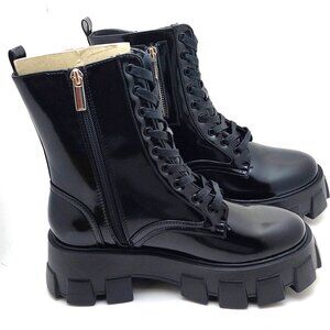 SHOEDAZZLE WOMEN REVERIE BOOTIE - Size 8.5